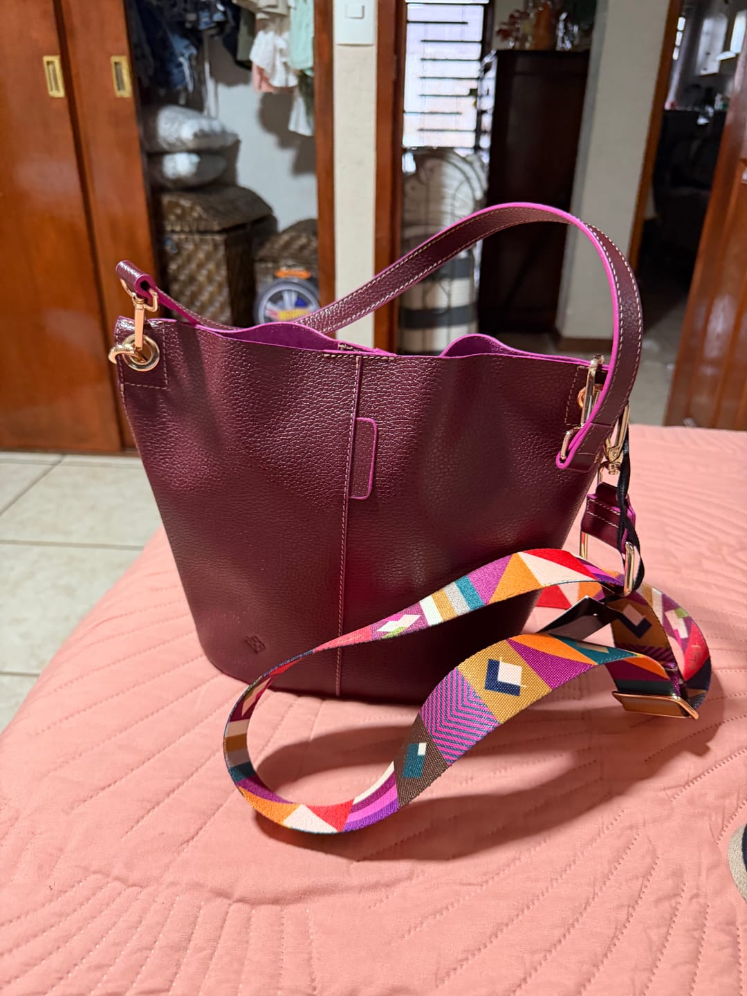 Customer photo review of Zaira Bucket bag - Merlot