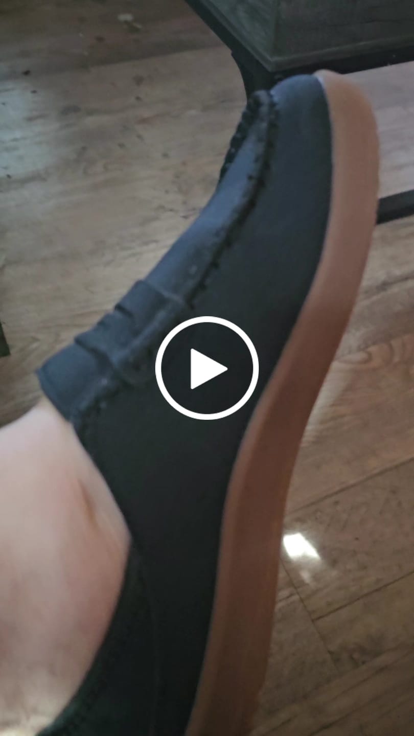 Customer video review of Manis - Barefoot Loafers