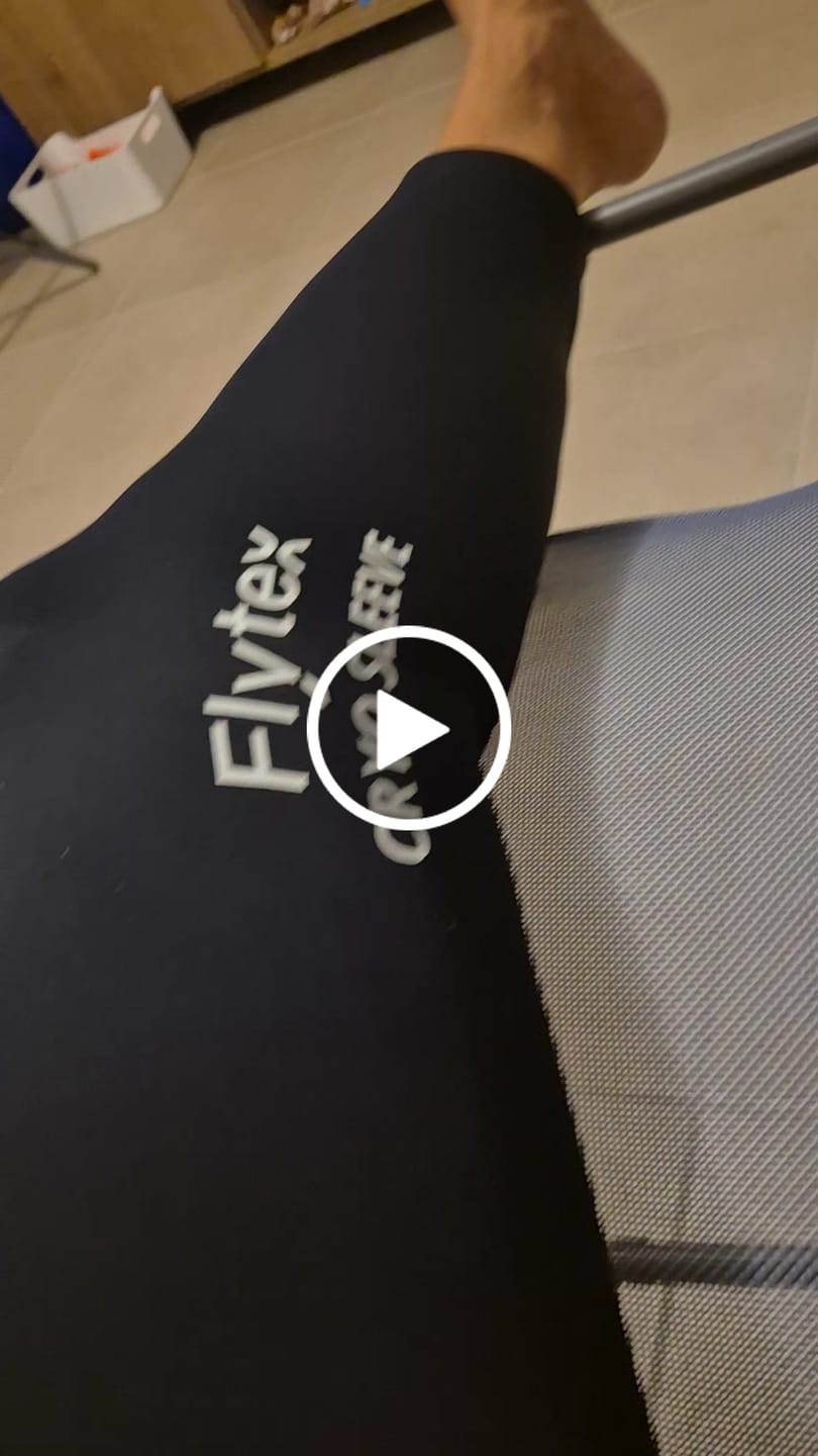 Customer video review of Manchon de Cryothérapie
