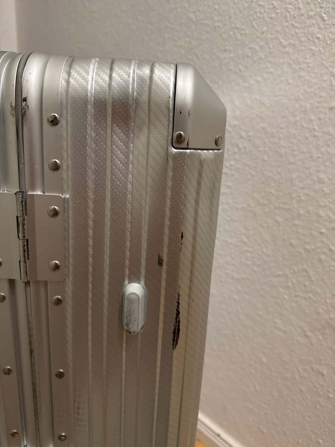 Customer photo review of TREVA Aluminum Suitcase Silver
