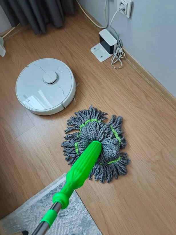 Customer photo review of Klaris™ Pro - Paslanmaz Çelik Gövdeli Kendinden Sıkmalı Yeni Nesil Mop