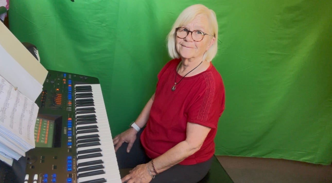 Customer photo review of Jugendliebe (2019) (Keyboard-Style)