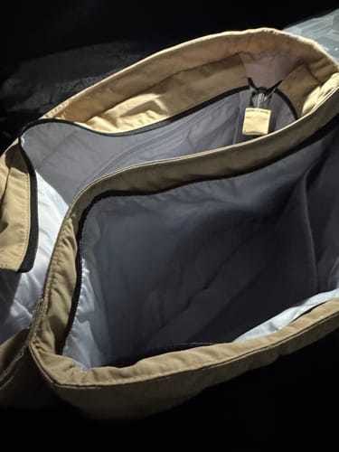 Customer photo review of Paz 23L Tote II