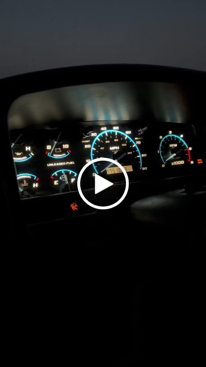 Customer video review of 1992-1996 Ford F-Series & Bronco DashSkinz