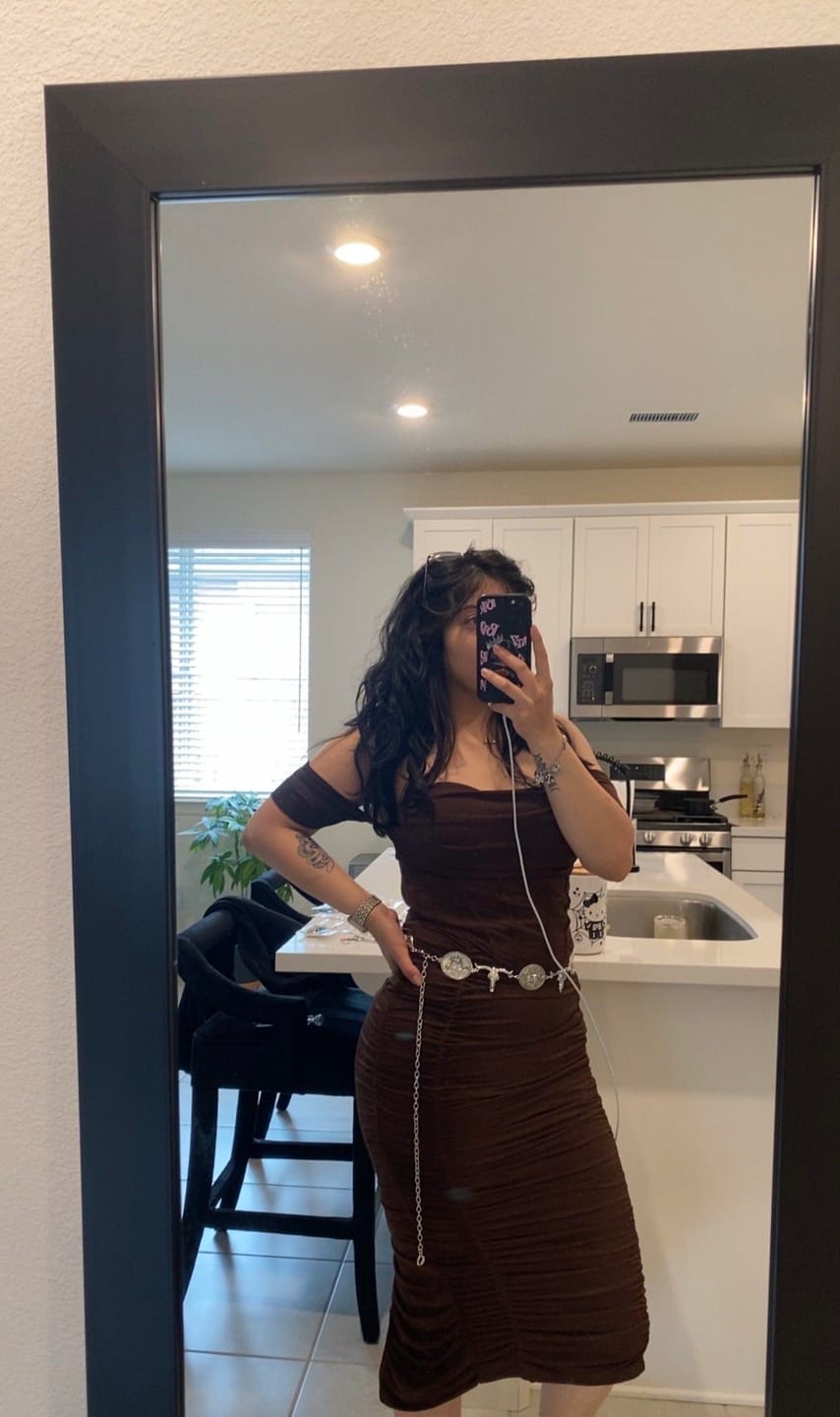 Customer photo review of Scarlett Midi Dress