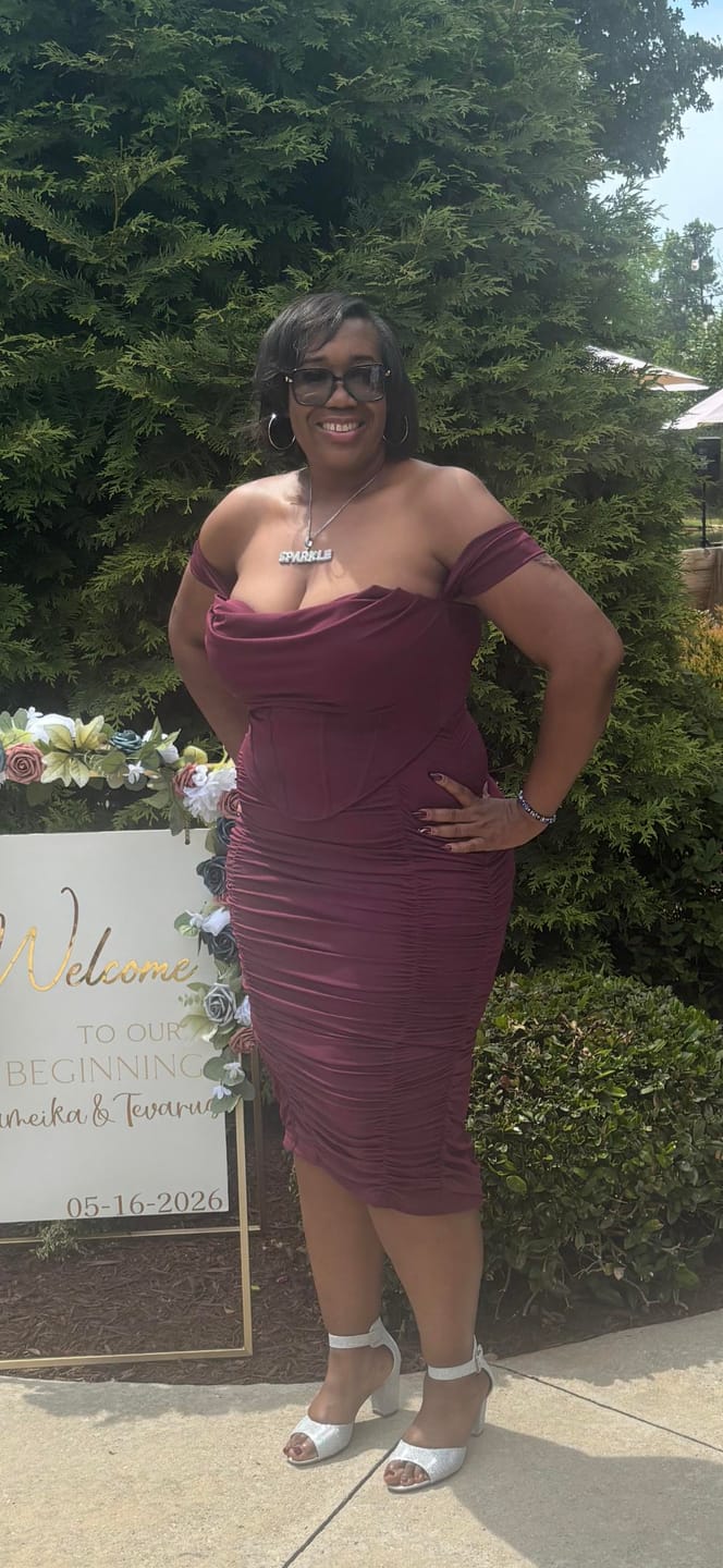 Customer photo review of Scarlett Midi Dress