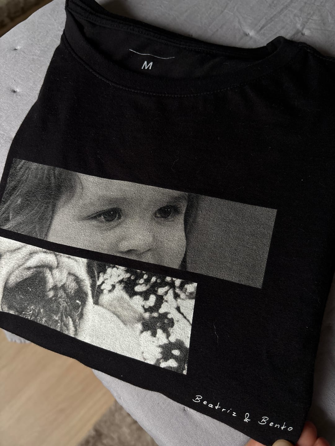 Customer photo review of Camiseta Personalizada OLHARES DOS FILHOS (Até 6) - Algodão 100%