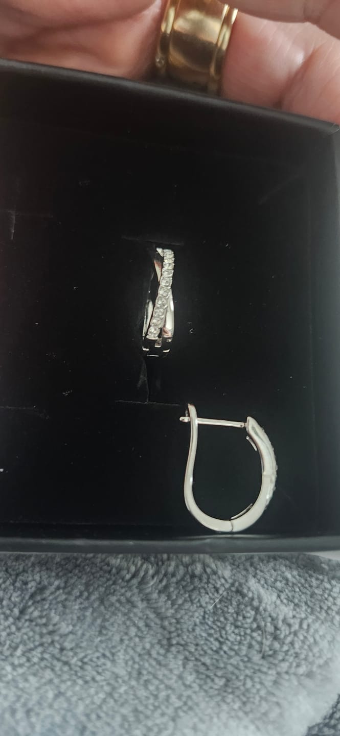 Customer photo review of Amaya 18k White Gold Plated 16mm Twisted Hoop Earrings with Swarovski Crystals