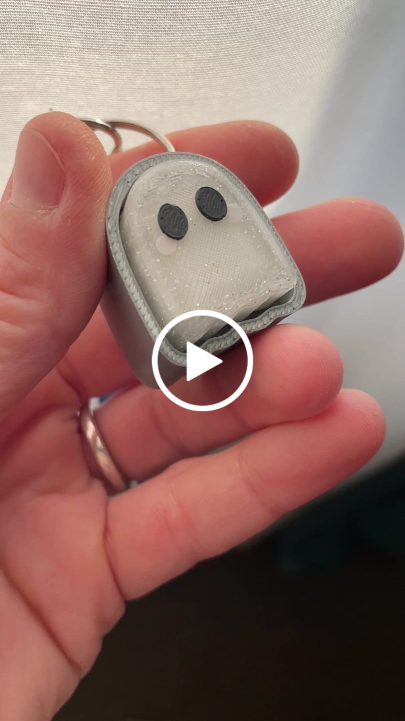 Customer video review of Ghoulie Clicker