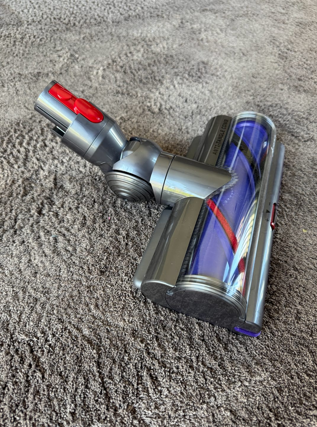 Customer photo review of Dyson V15 Digital Motorbar Cleaner Head | Part No. 972182-01