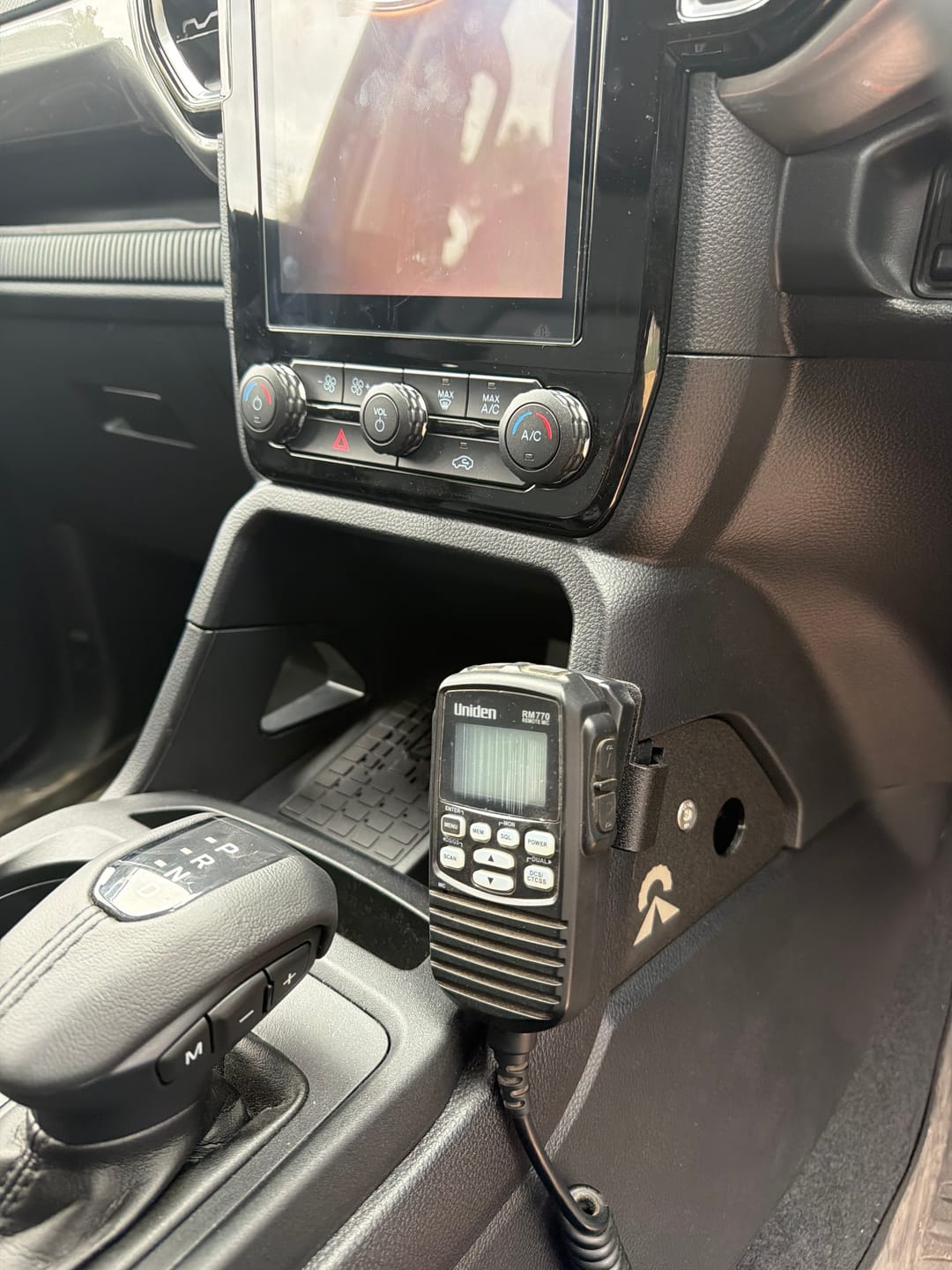 Customer photo review of UHF Handpiece Mount - Ford Ranger NextGen & Super Duty & Everest - Centre Console