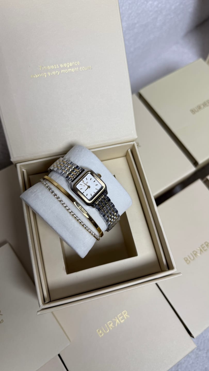 Customer photo review of Macy Petite Silver White