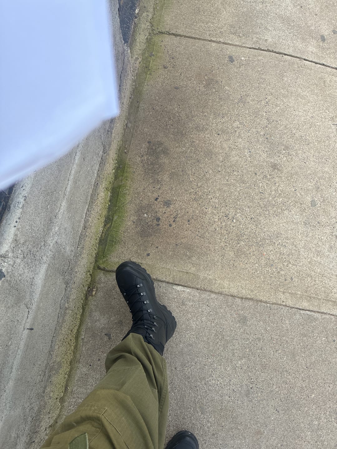 Customer photo review of BOTAS LOWA RENEGADE II GTX Hi TF BLACK
