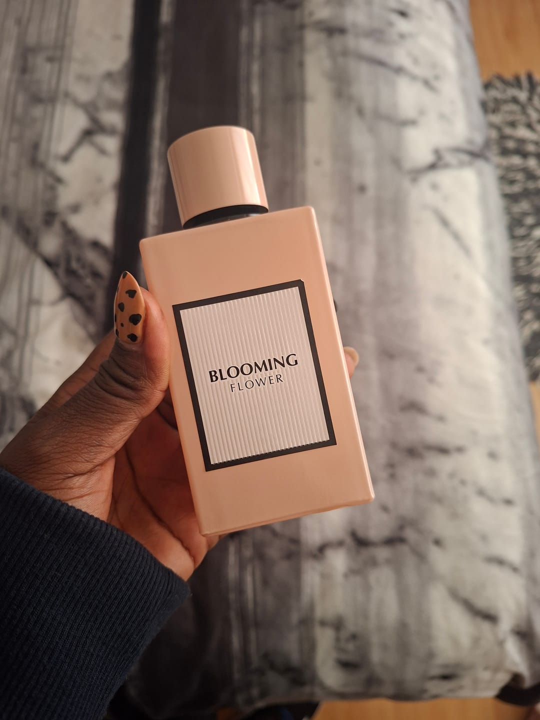 Customer photo review of BLOOMING FLOWER