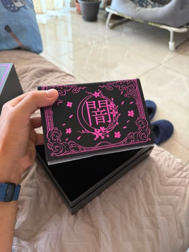 Customer photo review of DARKNESS - Deckbox