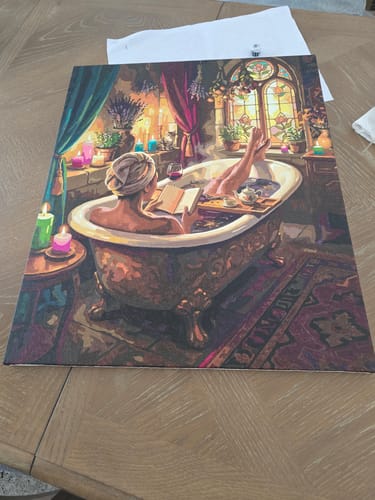 Customer photo review of Gothic Bath Escape (80 Colors)