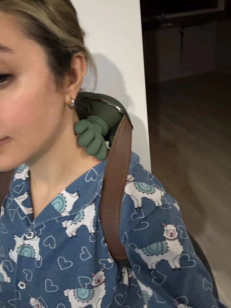 Customer photo review of Reliva - Hands-Free Deep Tissue Massager