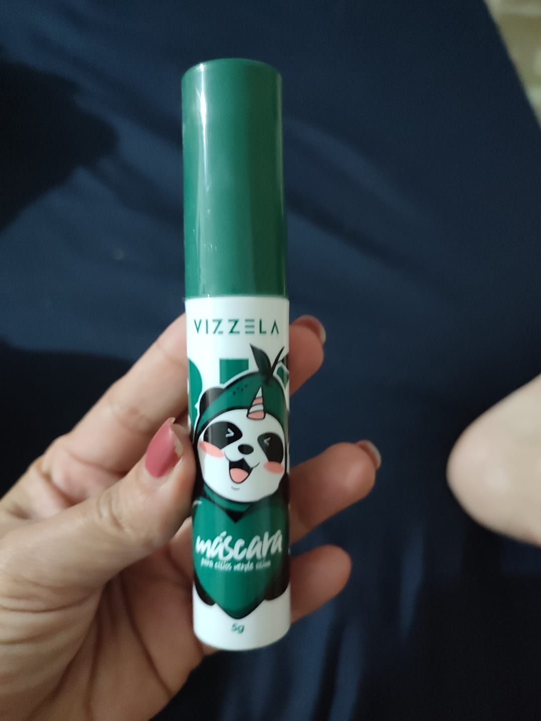 Customer photo review of Máscara Para Cílios Big No Panda Olive Green - Vizzela - Verde