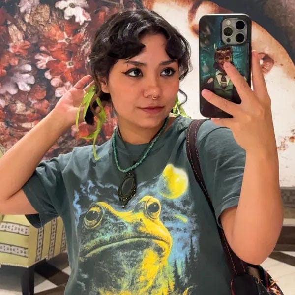 Customer photo review of Frog Howling to the Moon