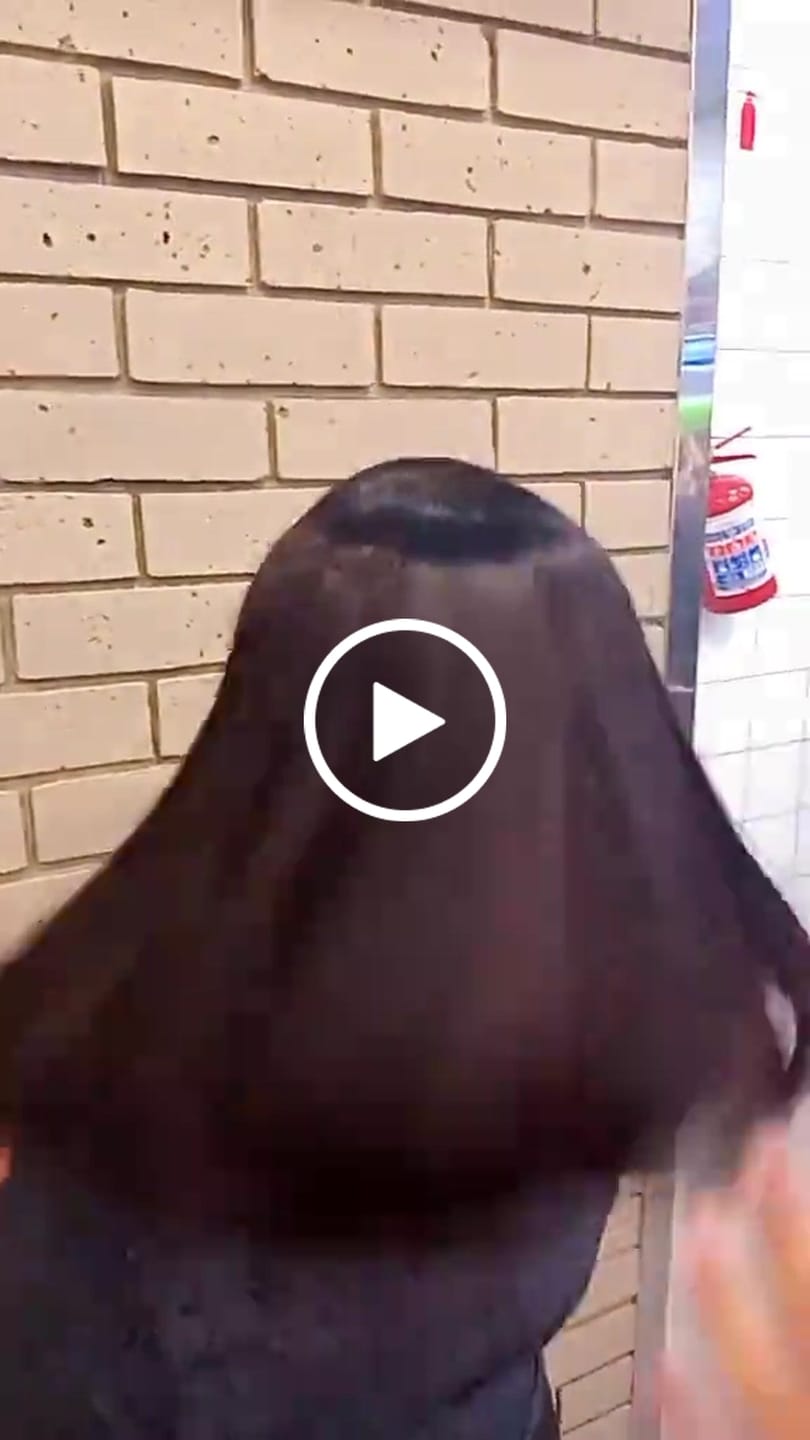 Customer video review of 10-16" Straight Peruvian Bob Wig- 13x4 Lace Front