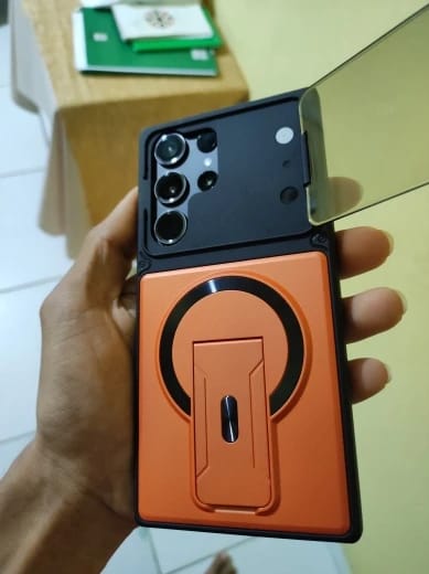 Customer photo review of LuxuryKase Hybrid Armour Case | Built-In Foldable Kickstand | Flip Camera Lens Protection Frame Design | MagSafe Compatible | Rugged PC & TPU Cover For iPhone & Samsung Series