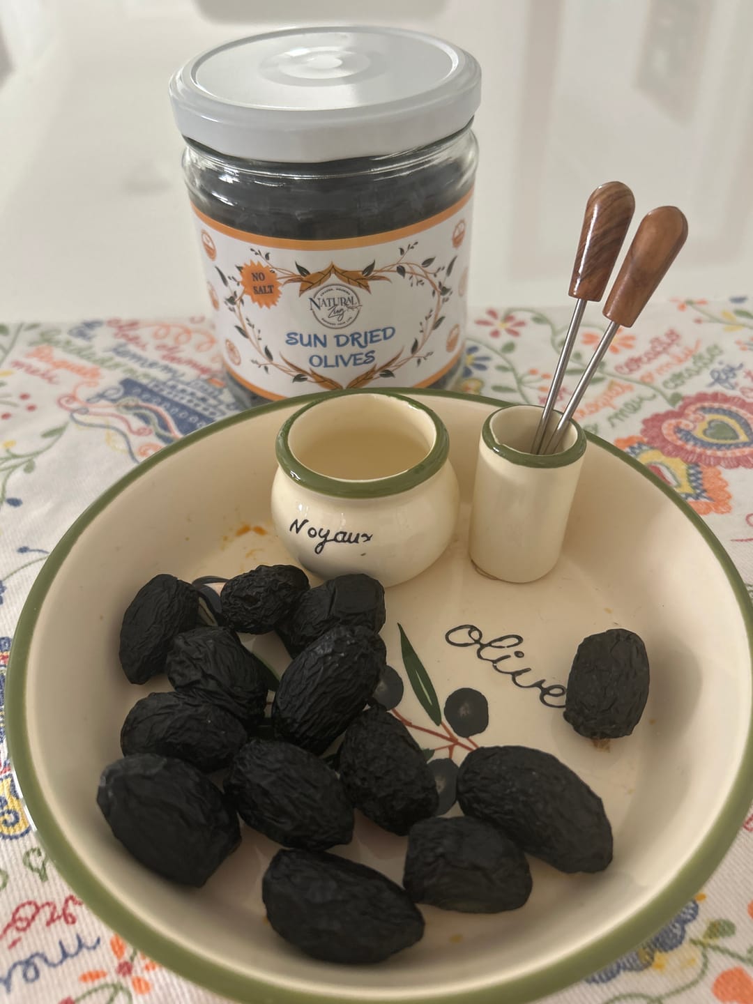 Customer photo review of Organic Sun-Dried Peruvian Botija Olives | No salt added | Low Sodium Olives | Non Fermented Olives |