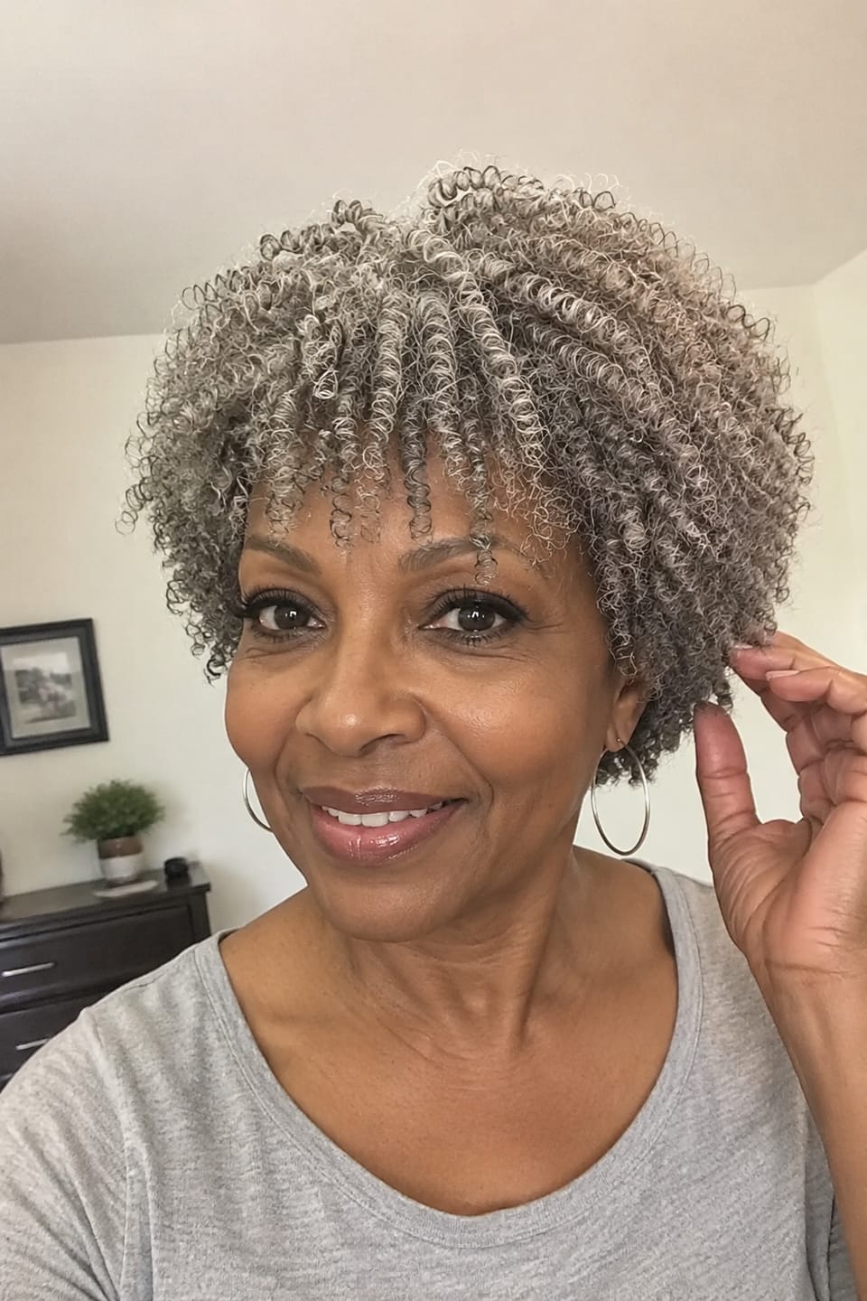 Customer photo review of Luvwin 5x5 Lace Salt And Pepper Short Spiral Curl Wig
