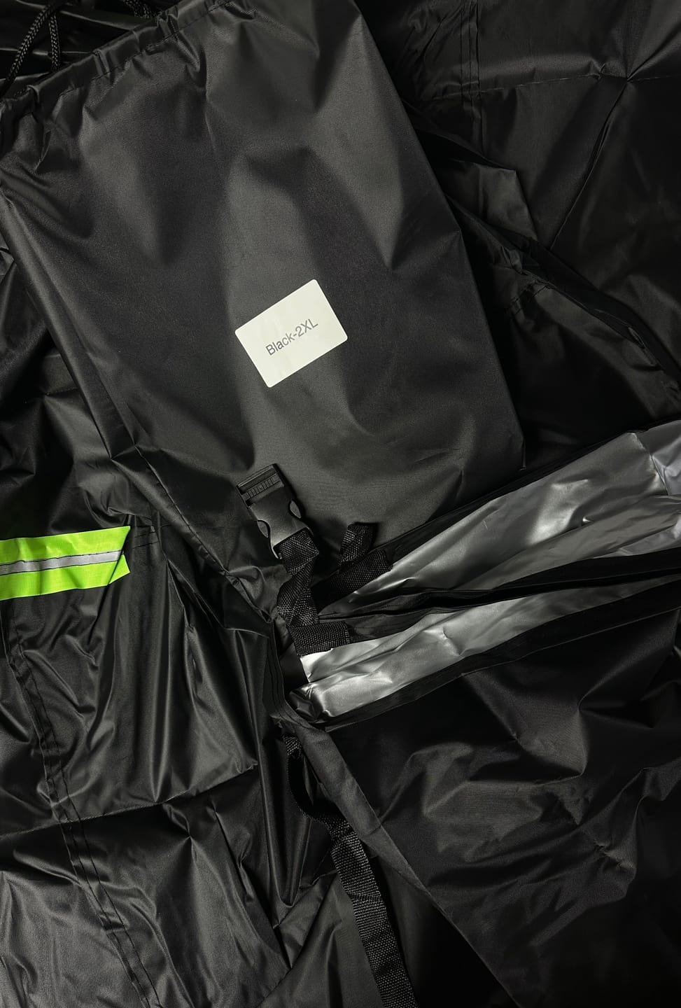 Customer photo review of RollRoad Bike Cover – Emma & Leon & Shark