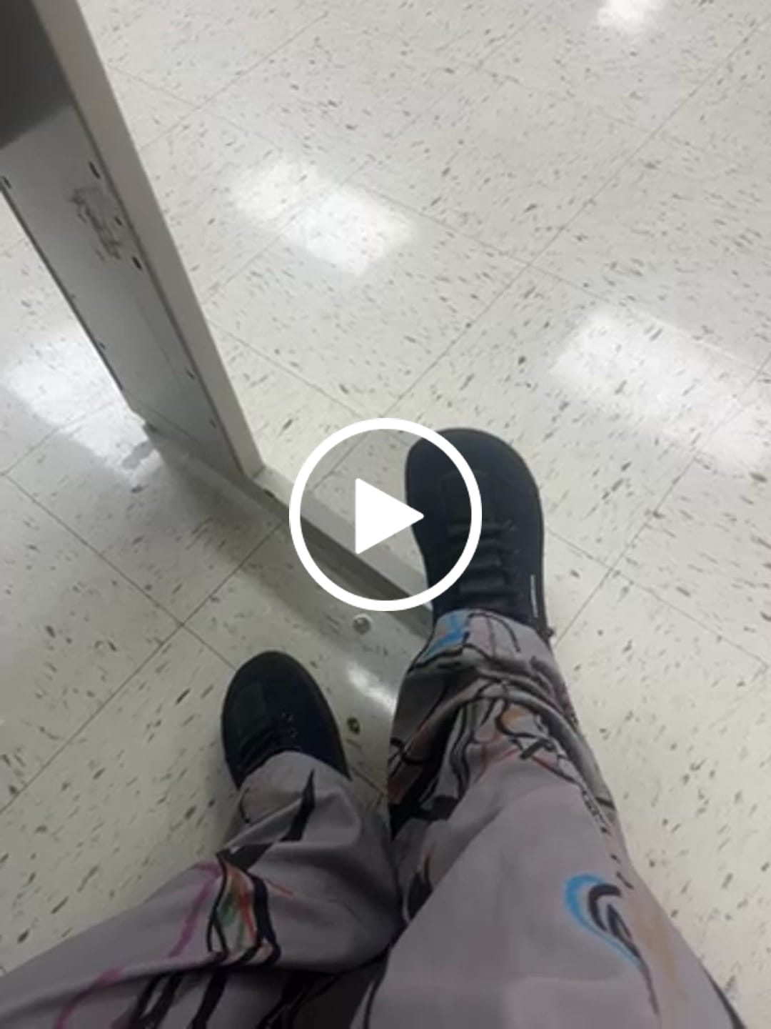 Customer video review of Sorrel - Barefoot Shoes