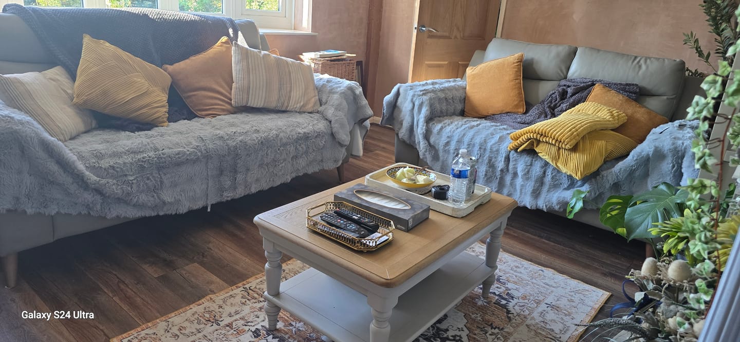 Customer photo review of Uxbridge 3 + 2 Seater Leather Sofas, Club Cloudy Grey