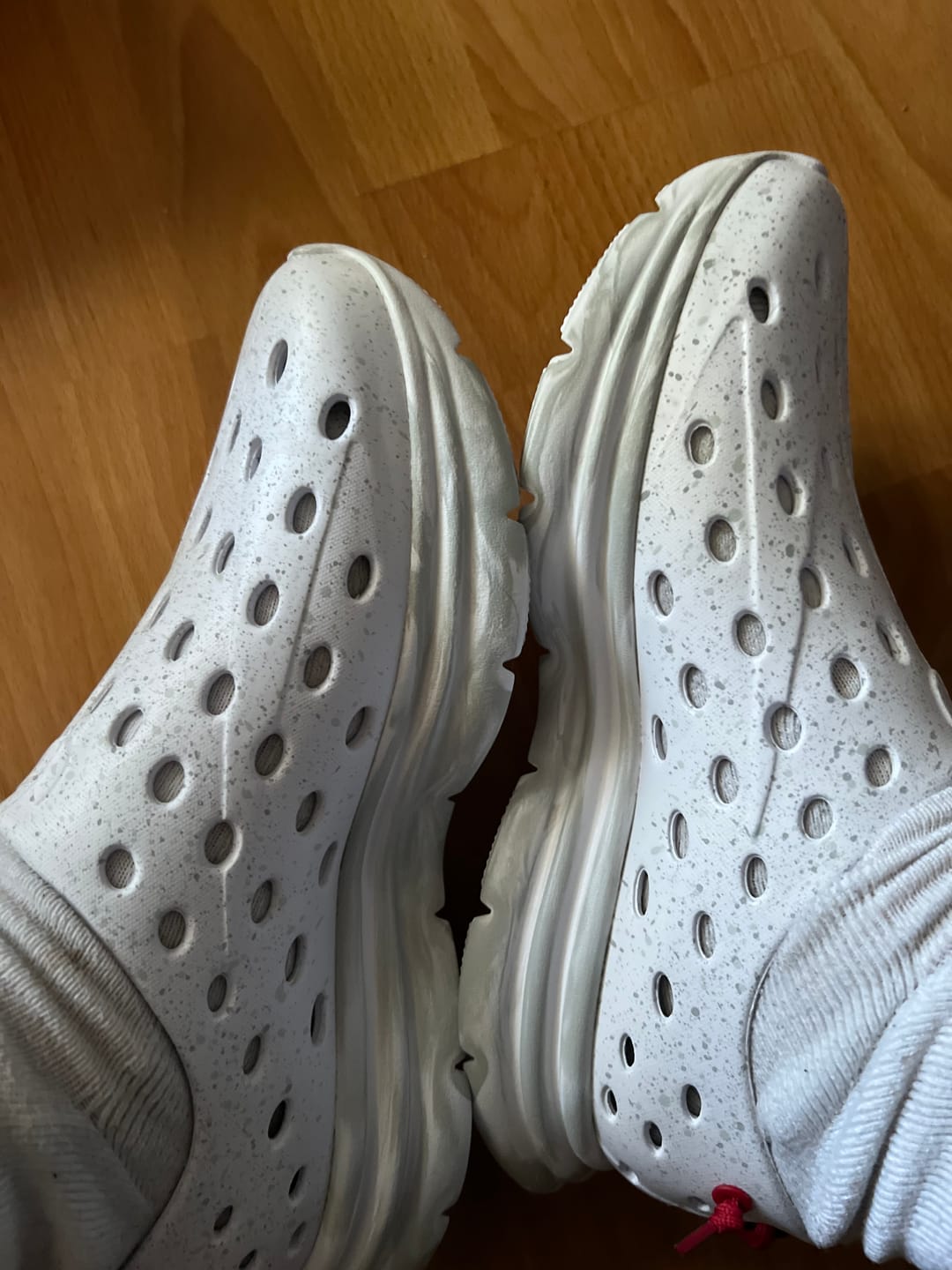 Customer photo review of Active Recovery Shoe - Kane x Üni