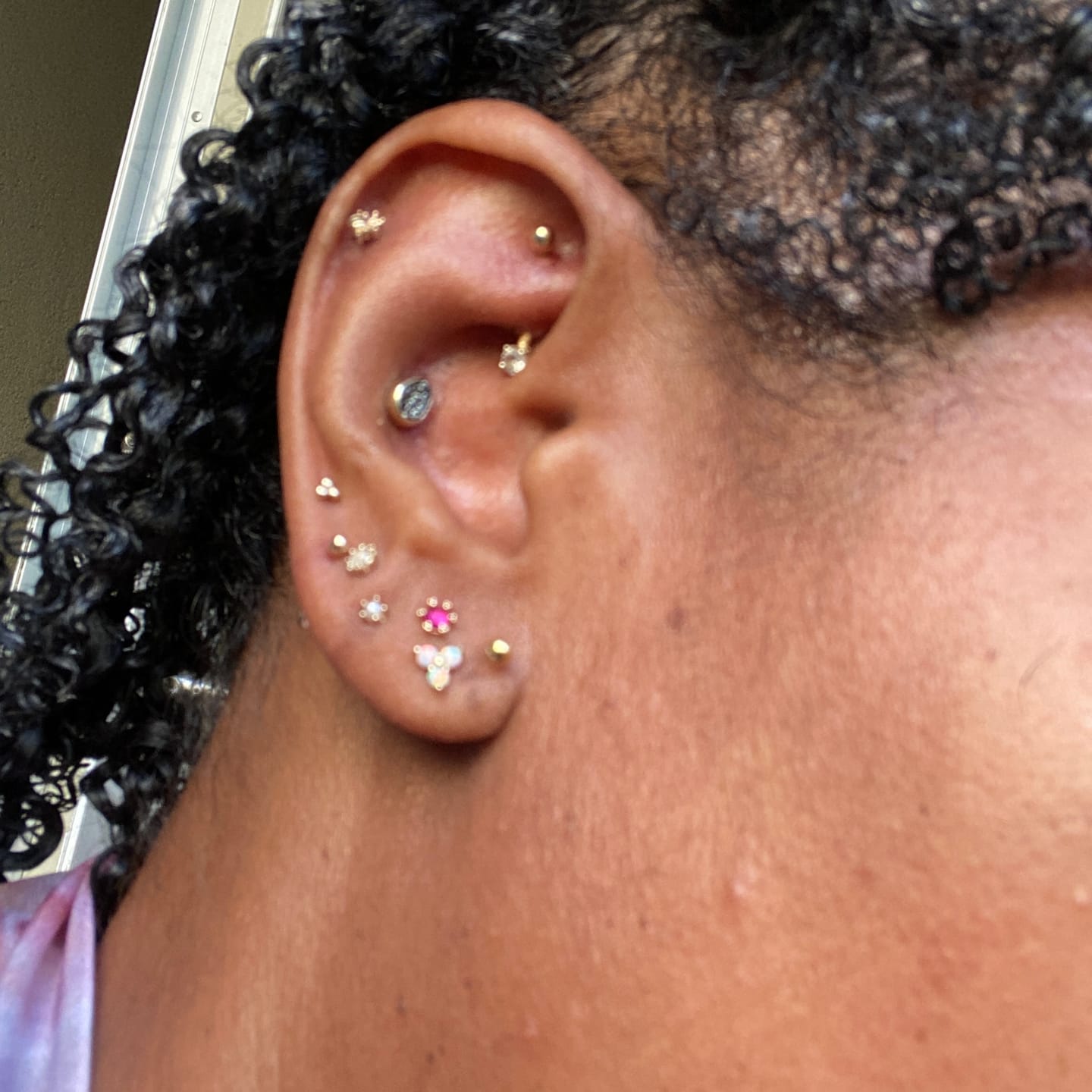 Customer photo review of 14K Gold Triangle Ball Rough Diamond Cartilage Earring 20G18G16G