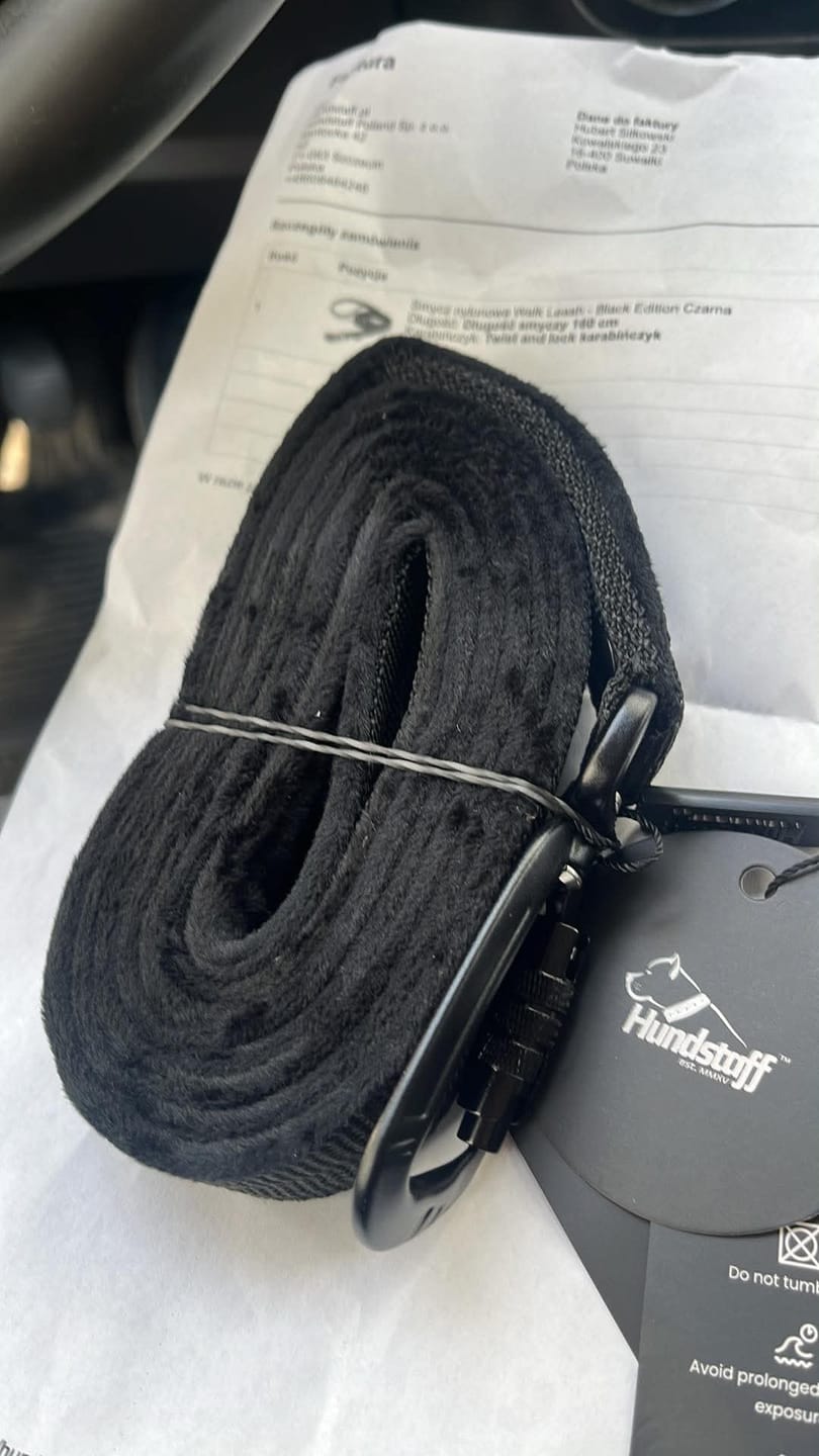 Customer photo review of Smycz nylonowa Walk Leash - Black Edition Czarna