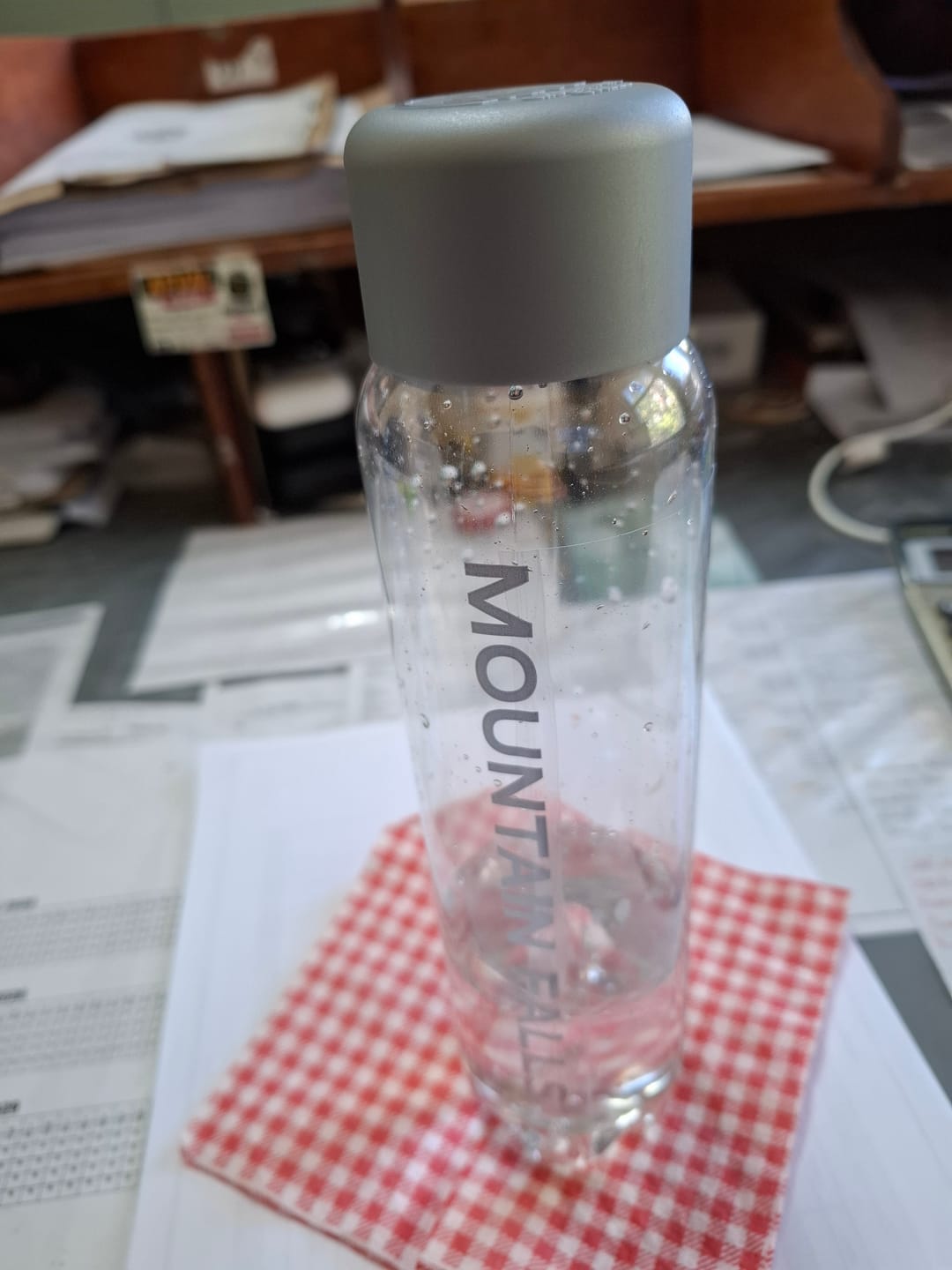 Customer photo review of Signature PET 500ml - Sparkling Mineral Water