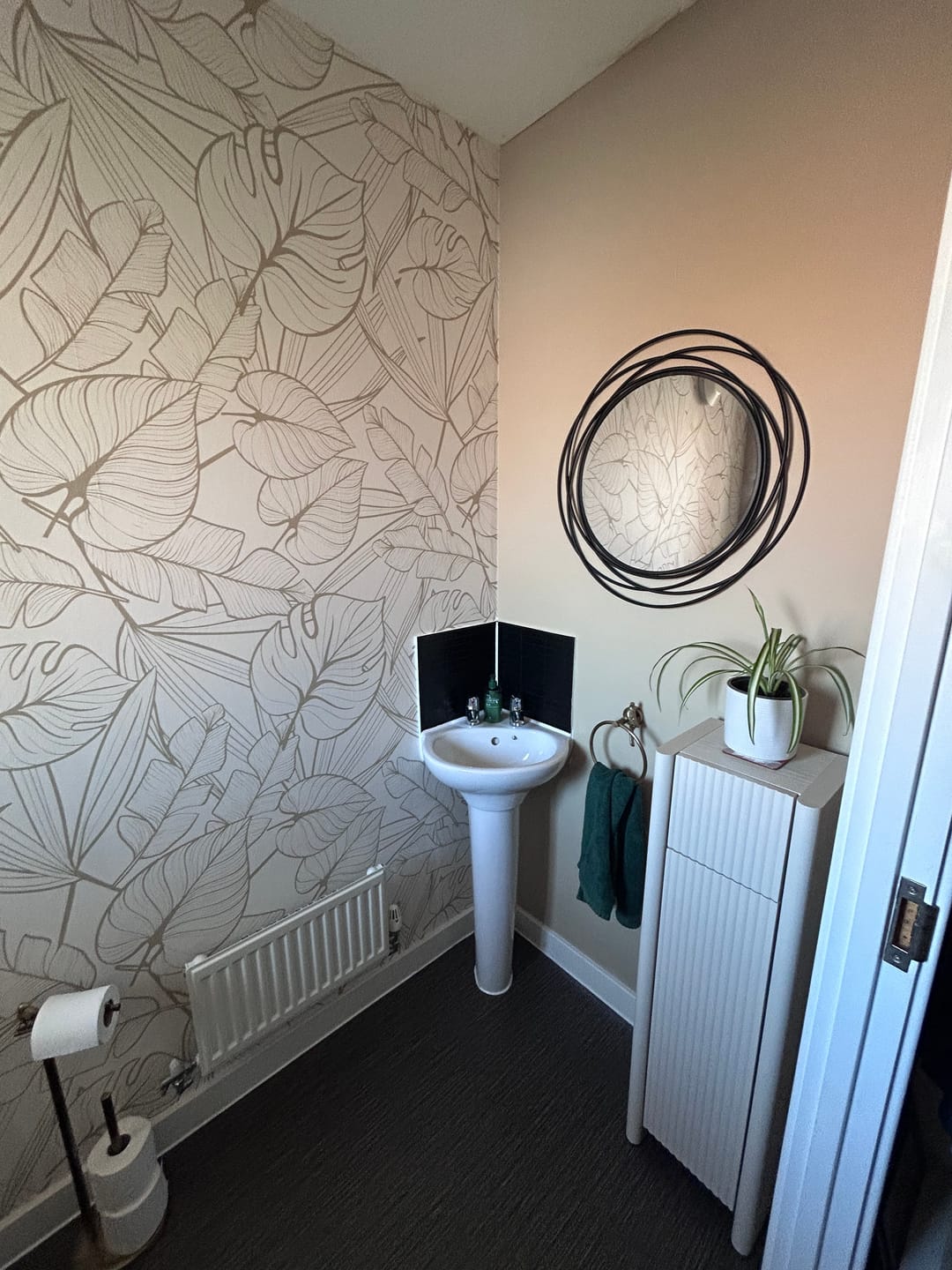 Customer photo review of Juniper Neutral - Muted Gold Tropical Leaves Wallpaper