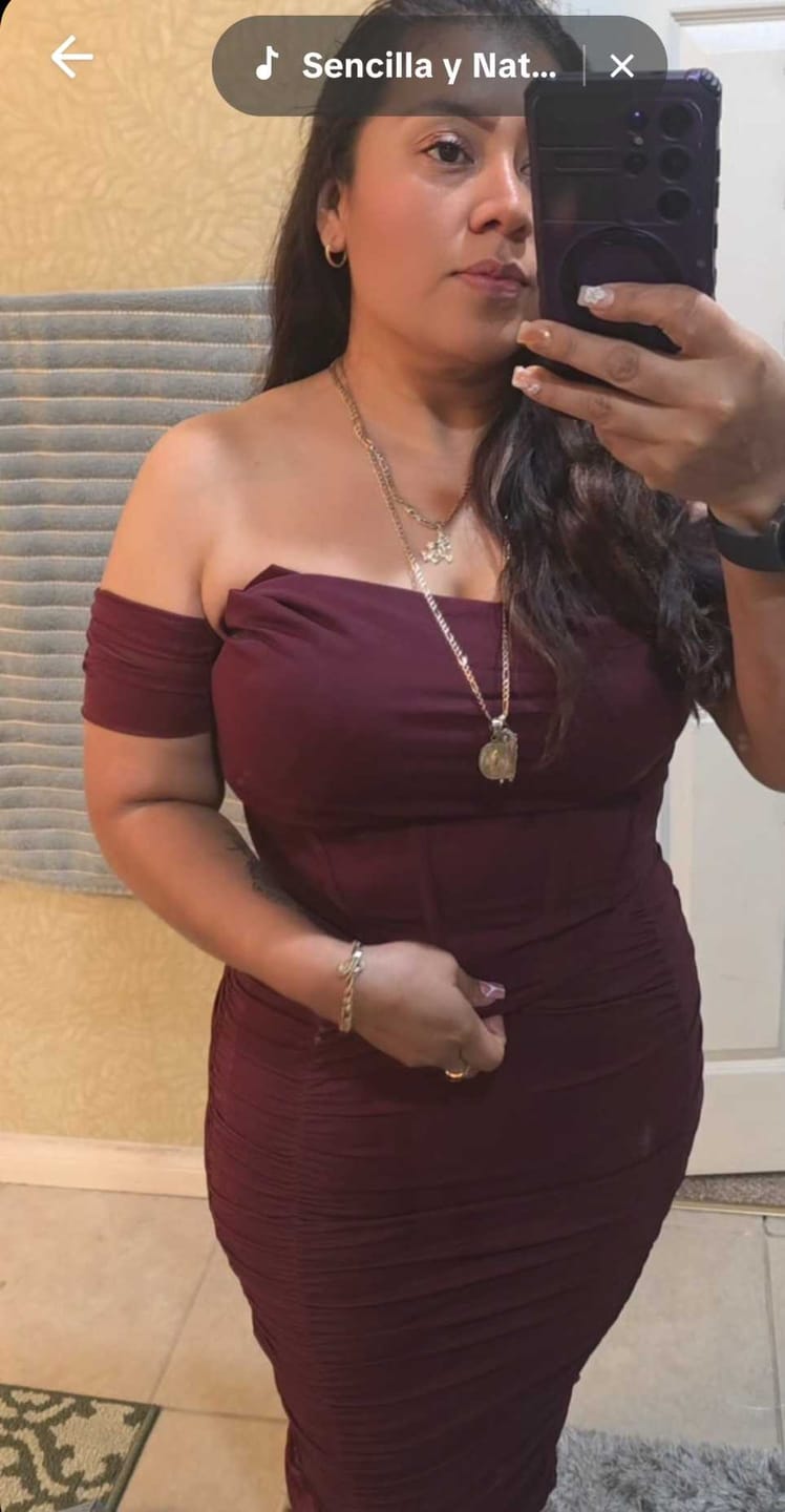 Customer photo review of Scarlett Midi Dress