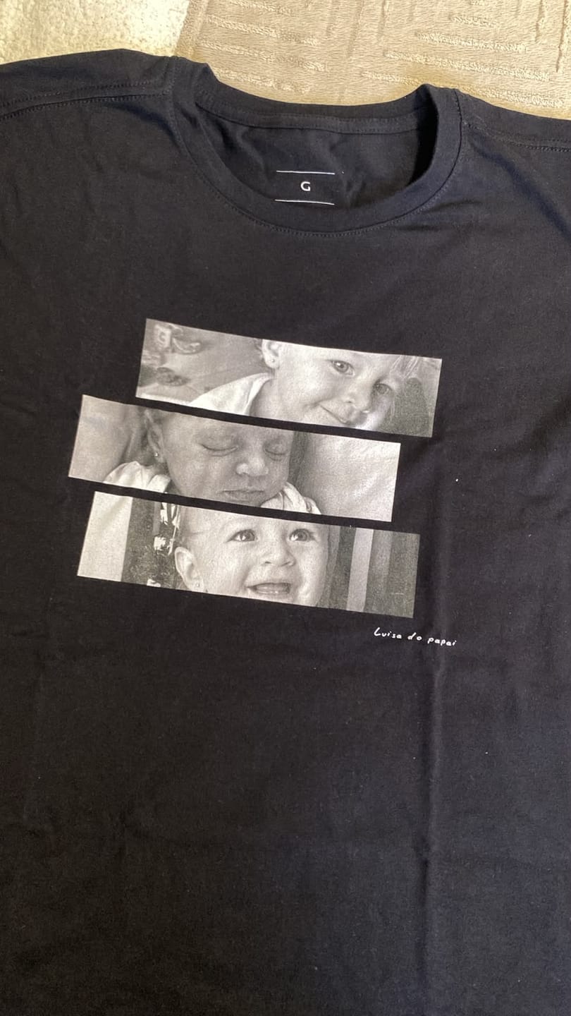 Customer photo review of Camiseta Personalizada OLHARES DOS FILHOS (Até 6) - Algodão 100%
