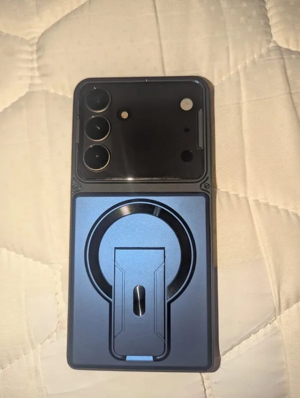 Customer photo review of LuxuryKase Hybrid Armour Case | Built-In Foldable Kickstand | Flip Camera Lens Protection Frame Design | MagSafe Compatible | Rugged PC & TPU Cover For iPhone & Samsung Series