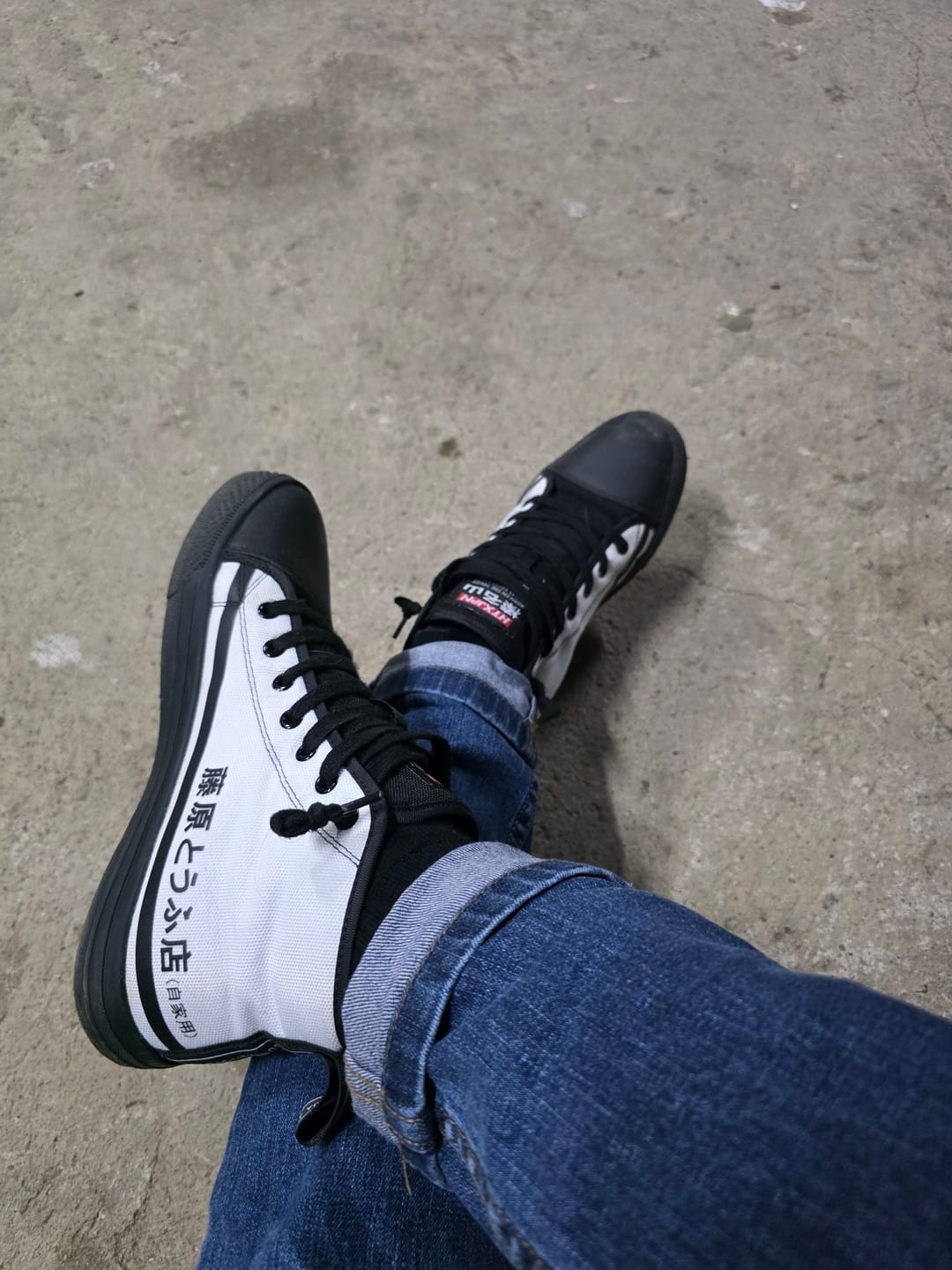 Customer photo review of HTXJPN Fuji2 High Top Sneakers