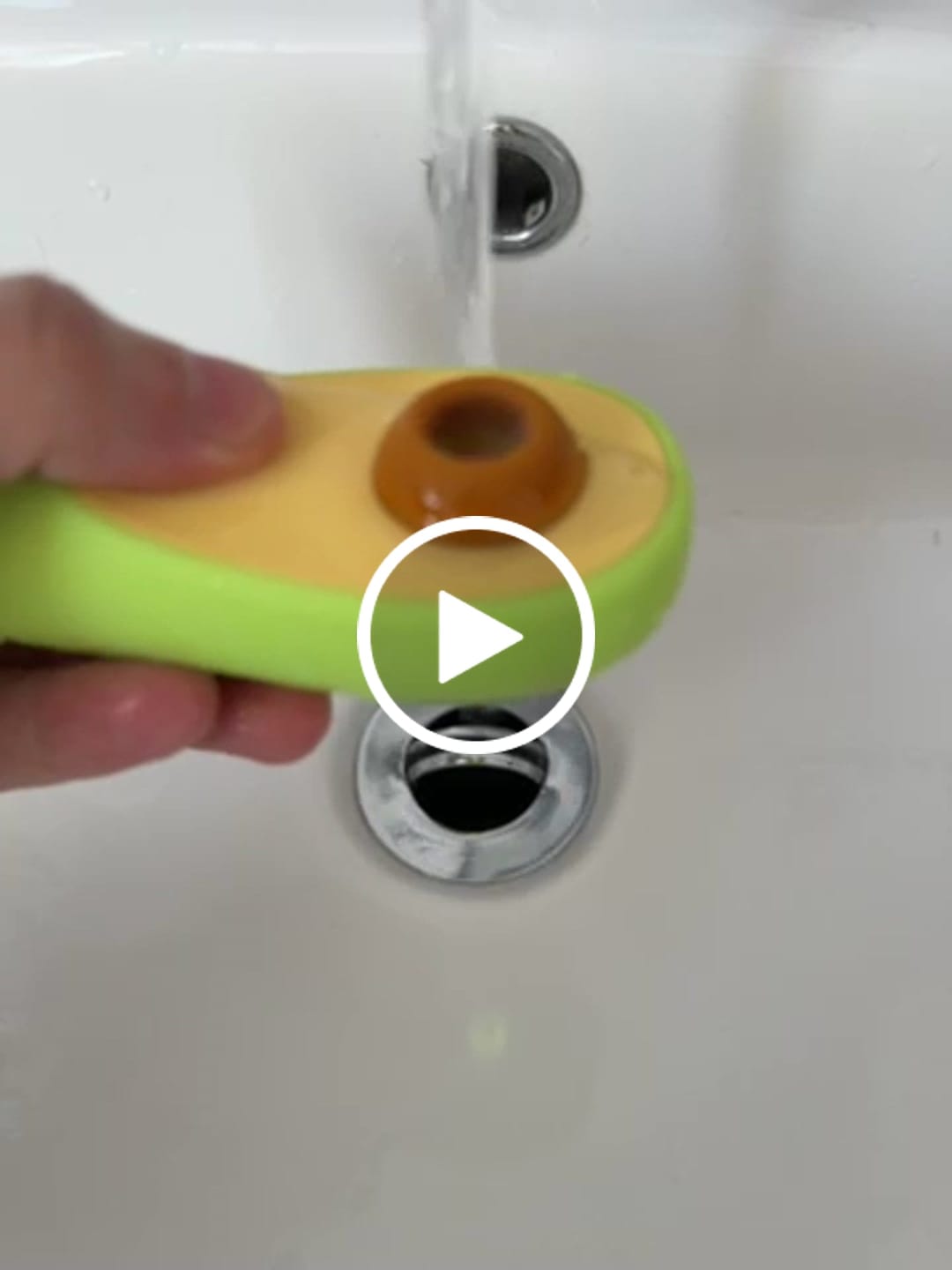 Customer video review of Avo Clitoral Massager