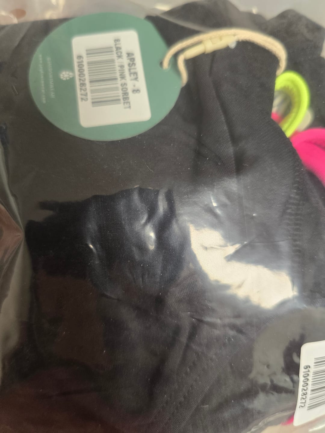 Customer photo review of APSLEY ONE PIECE - Black|Pink Sorbet|Rave