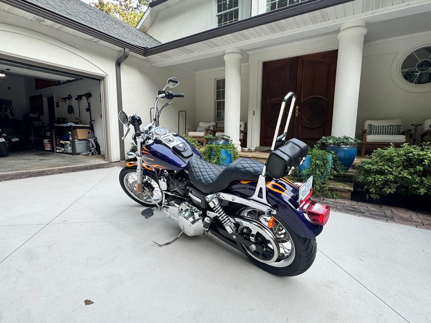 Customer photo review of Gel Seat C.C. RIDER Dyna Seat 2 up Seat Motorcycle Seat Black Stitiching For Dyna Low Rider Fat Bob FXD/FXDWG, 2006-2017