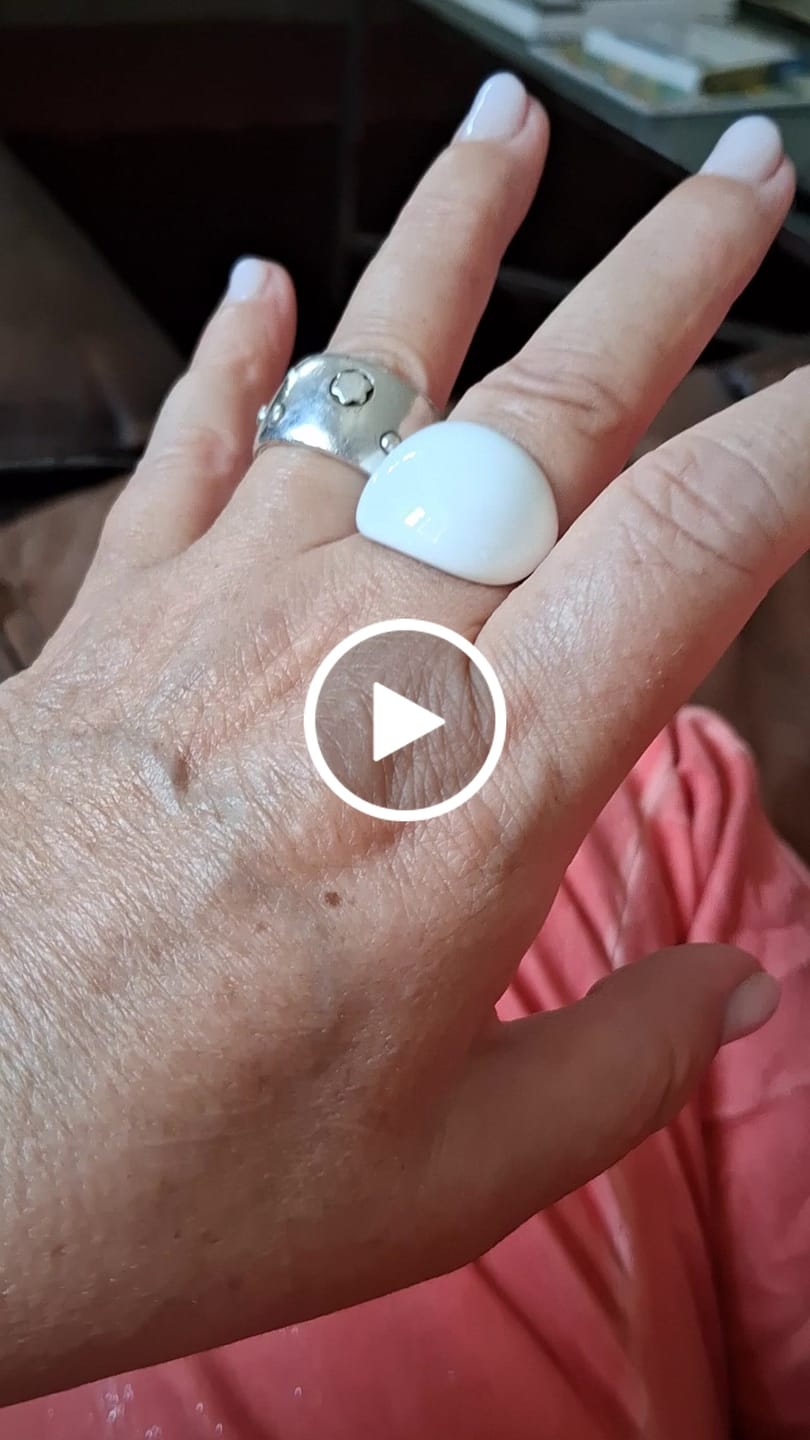 Customer video review of Lava Drop SS Enamel Ring