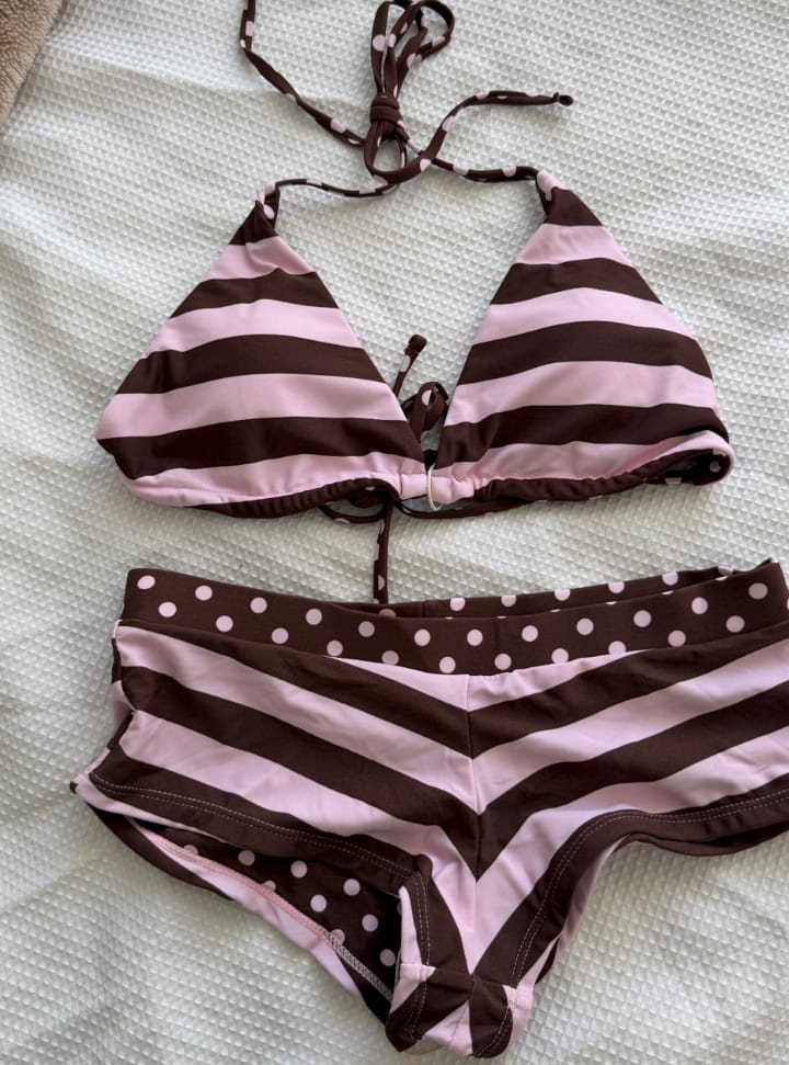 Customer photo review of Pink Striped Polka Dot Triangle Reversible Top & Cheeky Boyshorts Bikini Set