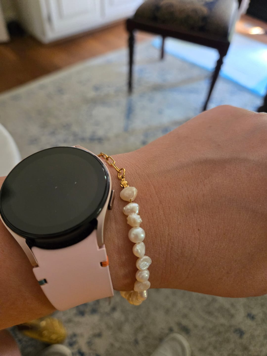 Customer photo review of Rhoni® 14K Gold Paper Clip Pearl Bracelet (Bundle)