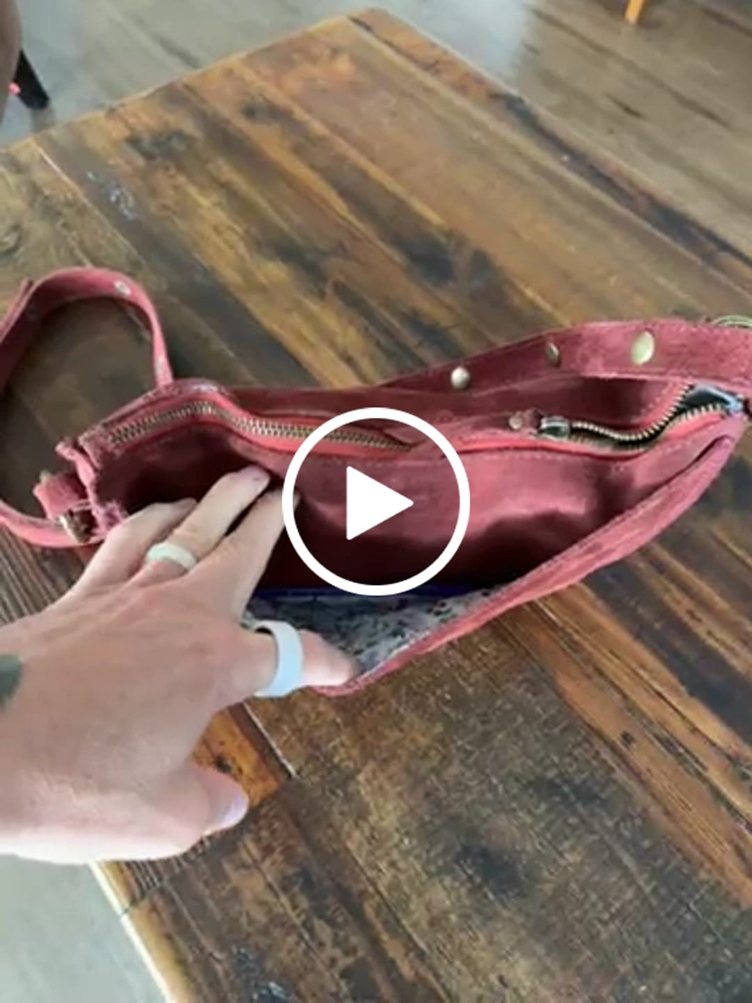 Customer video review of Sienna Biggie Bee