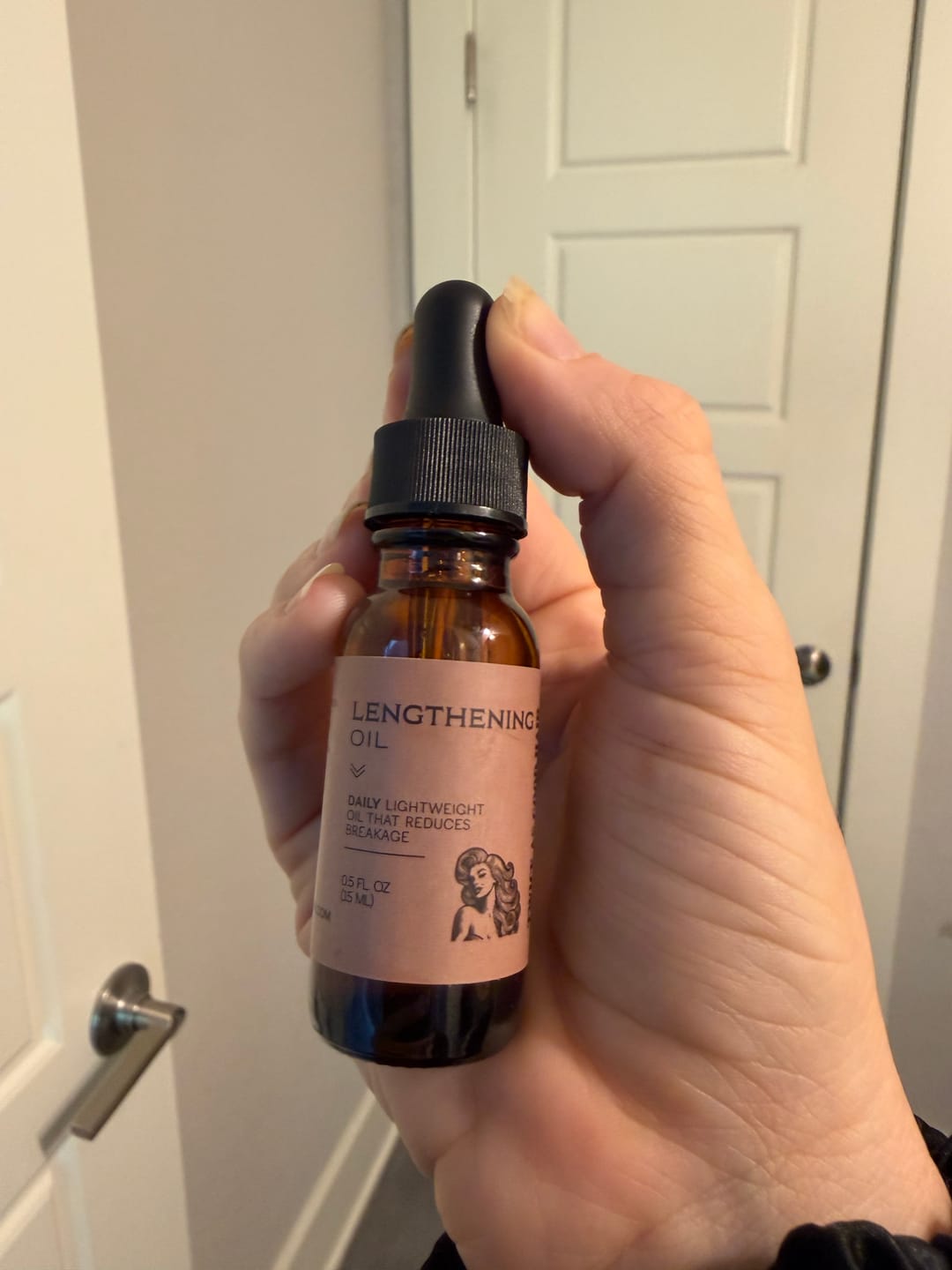 Customer photo review of Hair Lengthening Oil