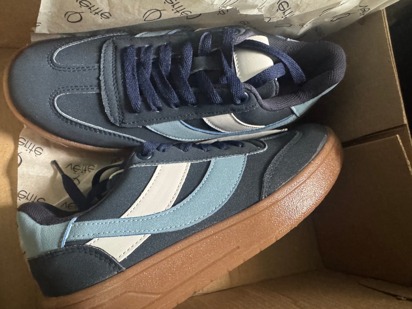 Customer photo review of BERLIN Marino Blanco con Celeste