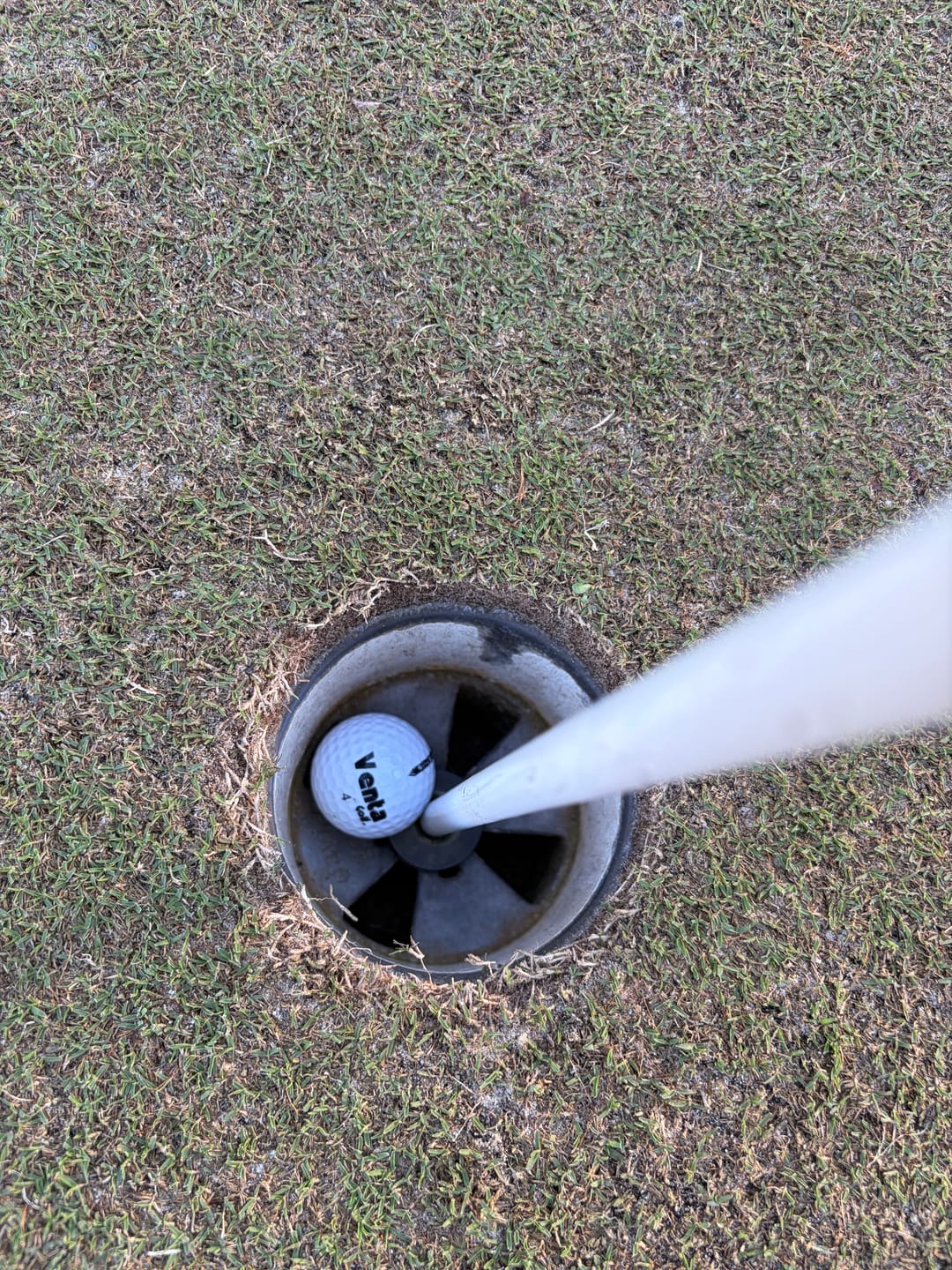 Customer photo review of Ultra Straight Self Correcting Golf Ball (75% Straighter Flight)