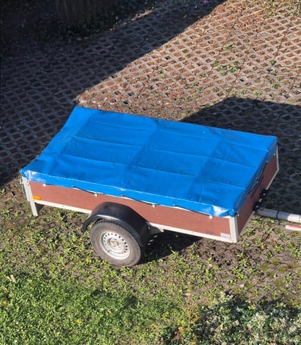 Customer photo review of Anhänger Flachplane 258 x 136 x 8 cm